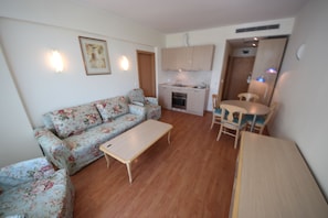 Apartment, Sea View (5 Adults) | Private kitchenette | Fridge, stovetop, electric kettle, cookware/dishes/utensils