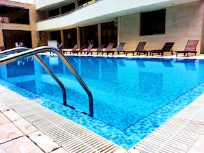 Seasonal outdoor pool - Menada Eden Apartments (Sunny Beach)
