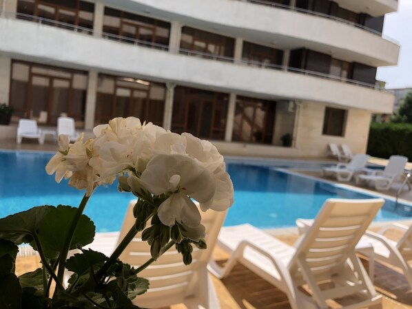 Außenpool (je nach Saison geöffnet)