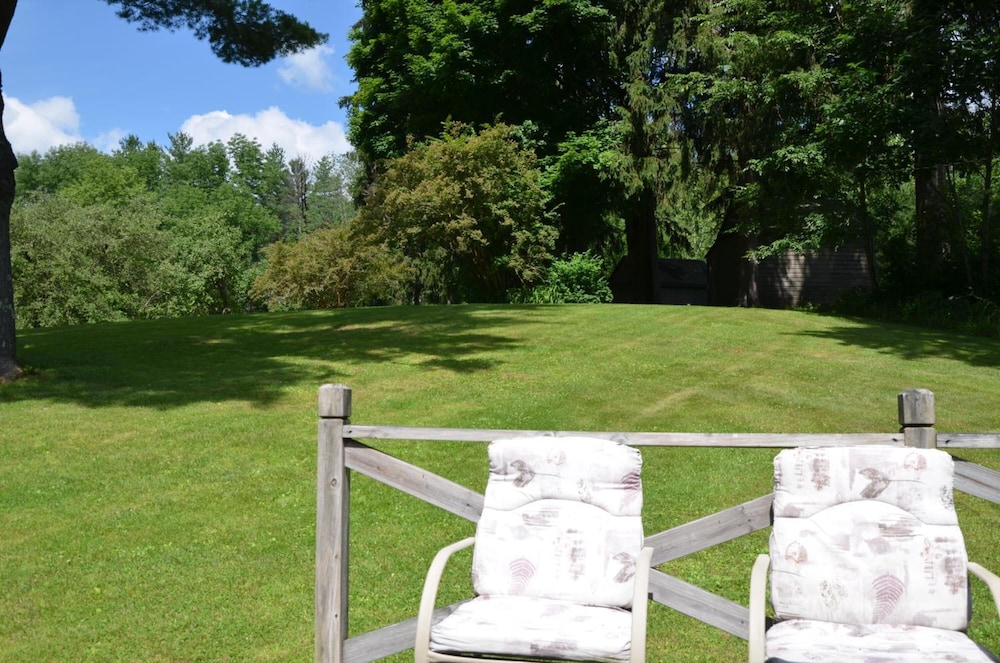 Cornwall Inn by null