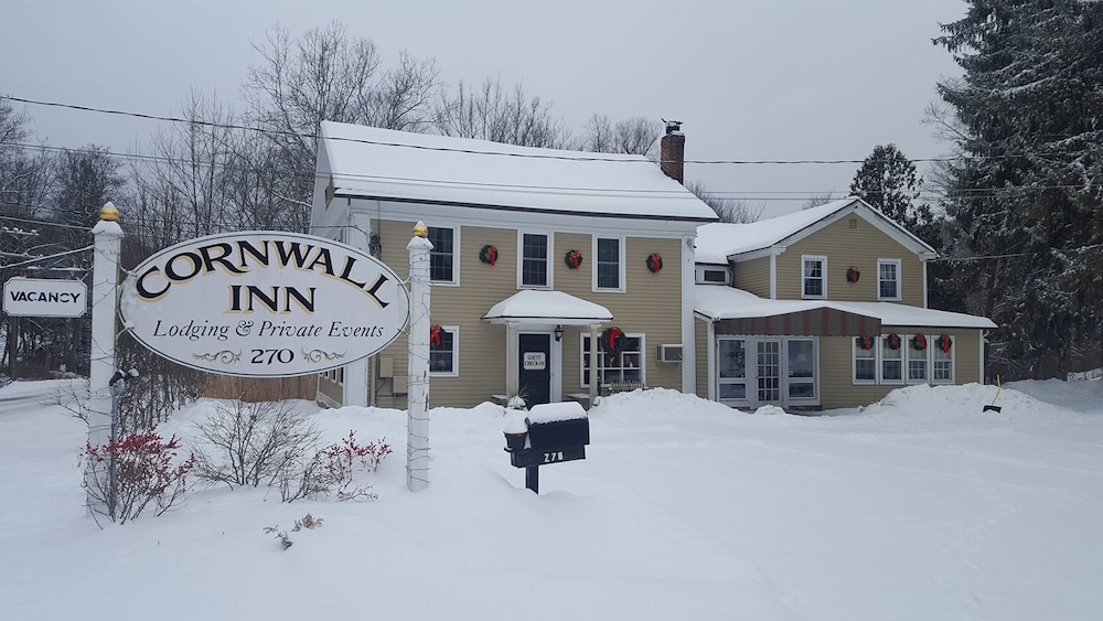 Cornwall Inn by null