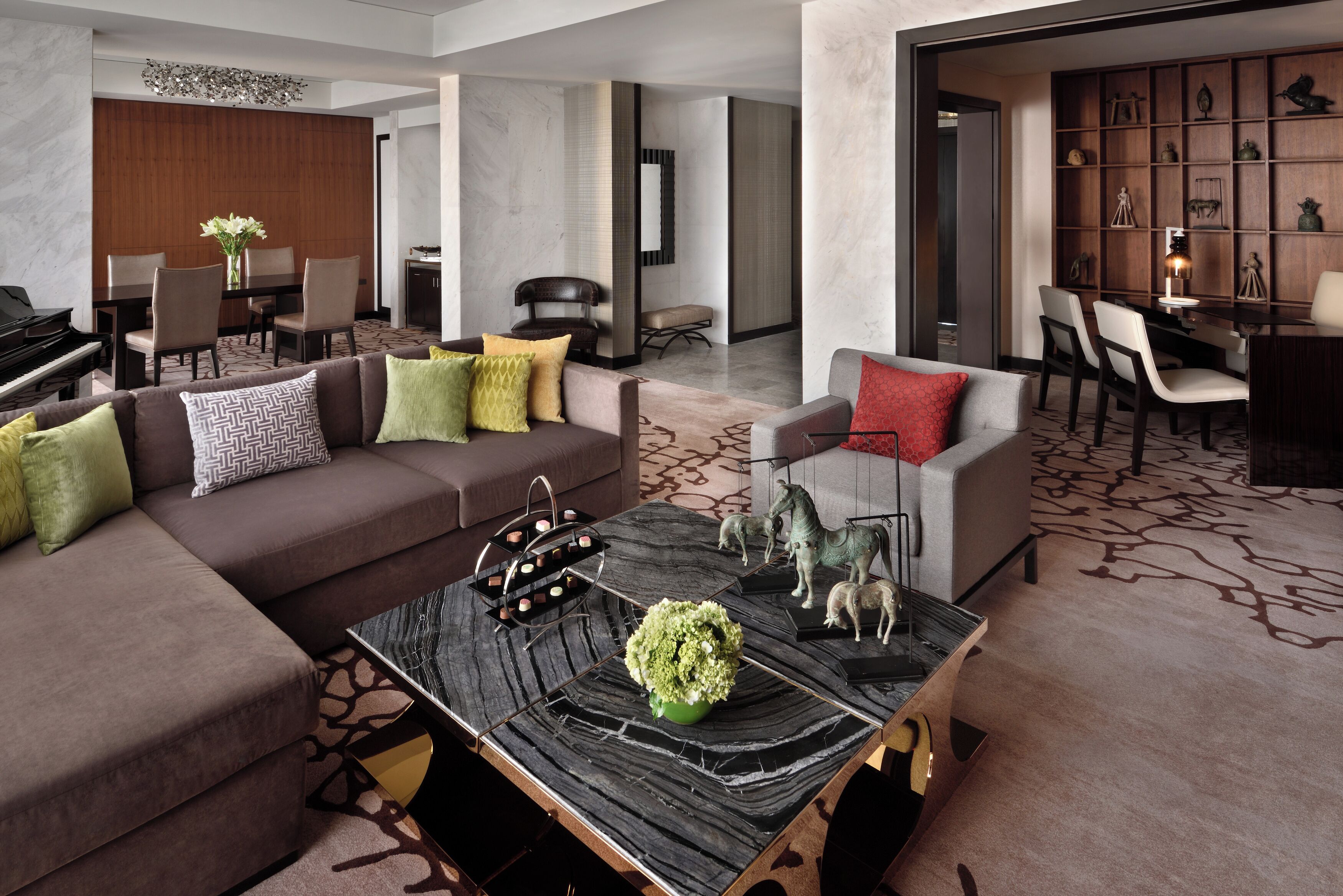 presidential suite | 1 bedroom, premium bedding, minibar, in-room safe