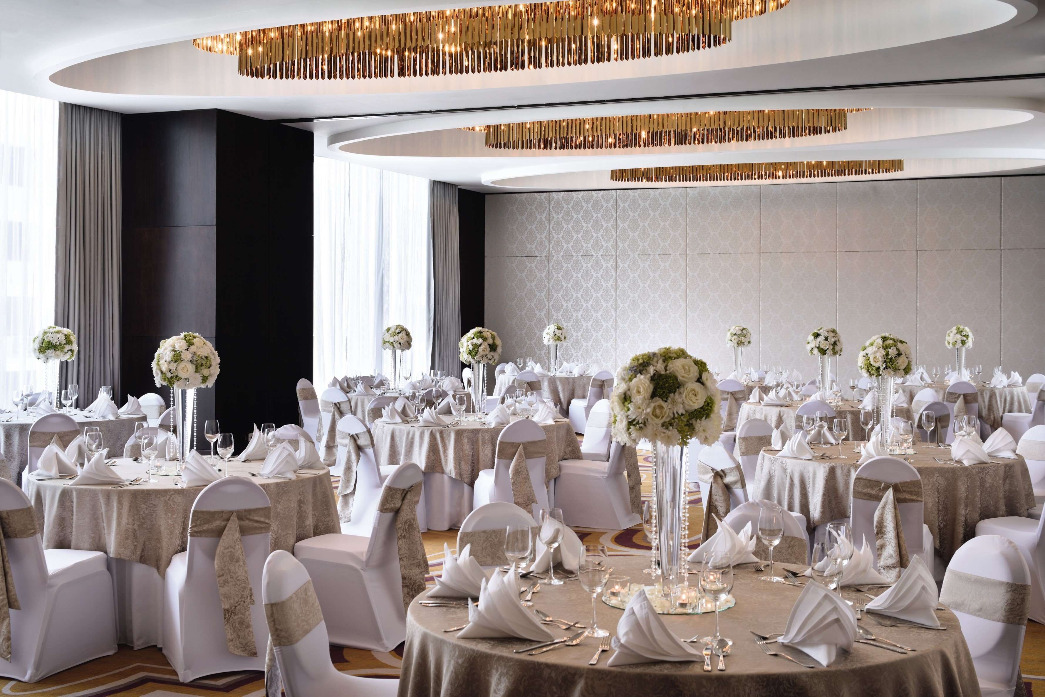 Photo - Mövenpick Hotel Colombo