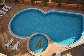 Seasonal outdoor pool