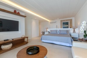 Rom – premium | Minibar, safe på rommet, blendingsgardiner og wi-fi (inkludert)