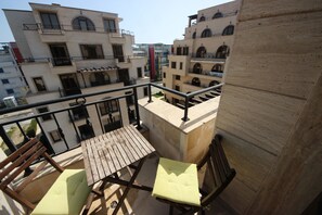 Studio, balcon | Vue depuis le balcon