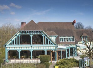 Front of property - Hôtel Restaurant le Pan de Bois (Breviandes)