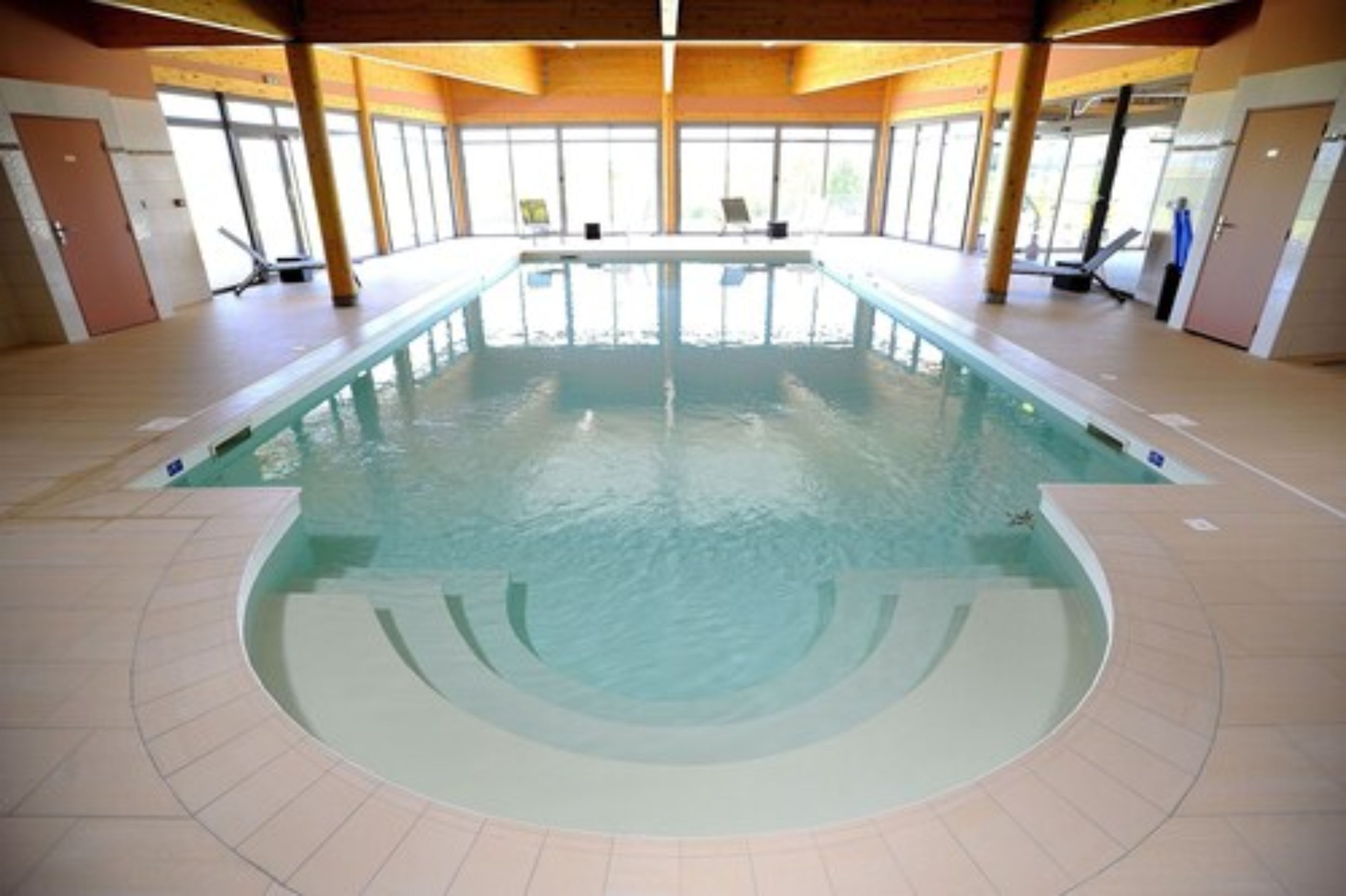 indoor pool, pool loungers