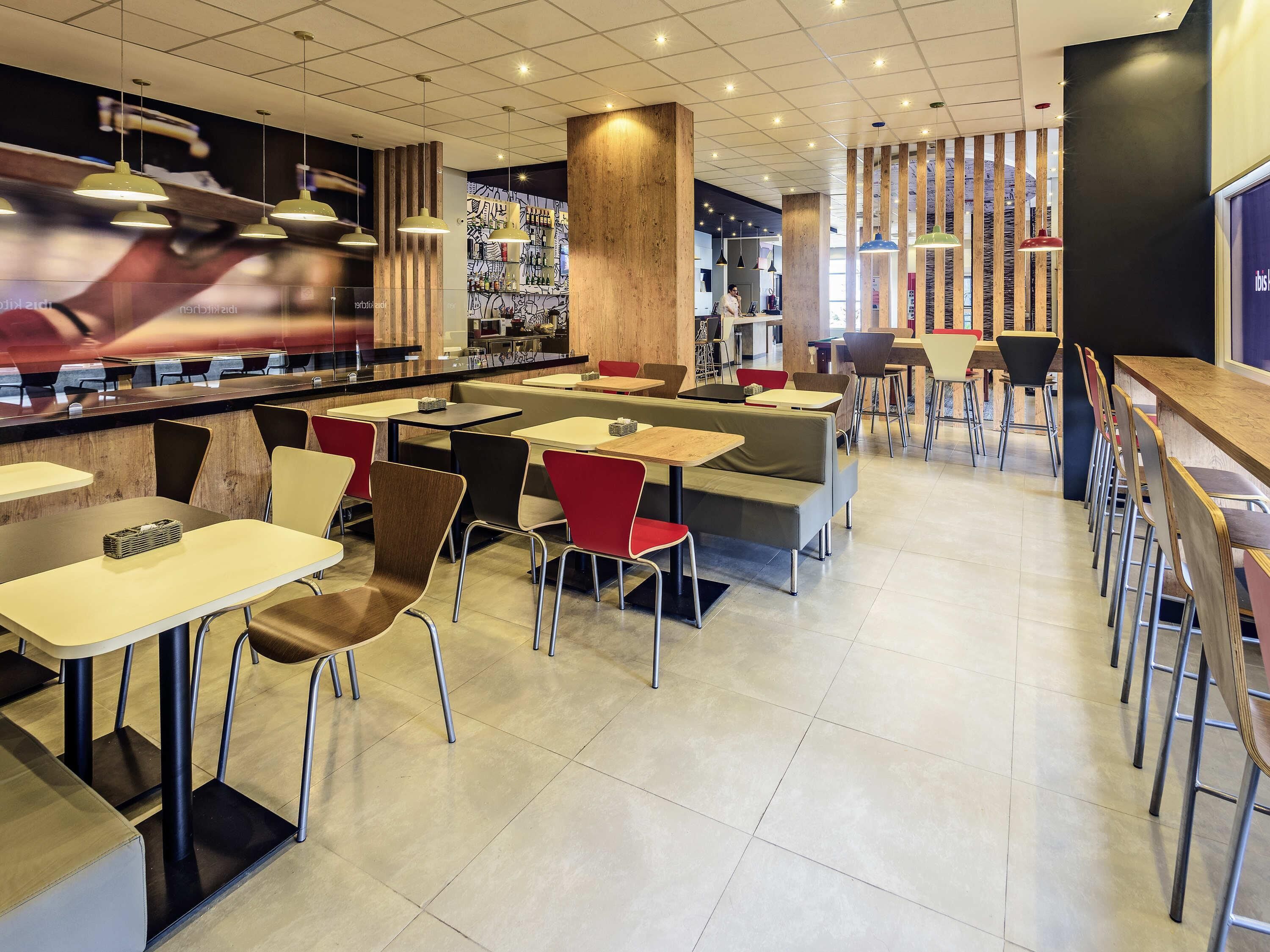 朝食 (ビュッフェ)、毎日提供 (1 名様 58 BRL)