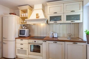 Private kitchen - Villa Vjeka (Selca)