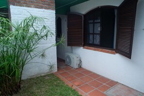 Bungalow 2 dormitorios | Vistas al patio