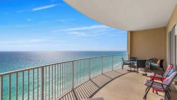 Condo, 2 Bedrooms, Ocean View, Beachfront | Balcony
