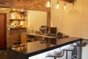 Bar (a l'allotjament)