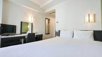 Desk, blackout curtains, iron/ironing board, free WiFi