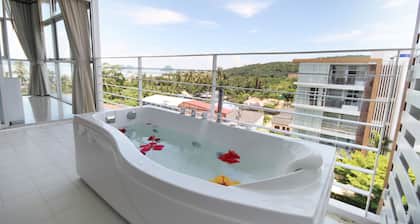 At Sea Condo