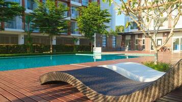 Sundeck