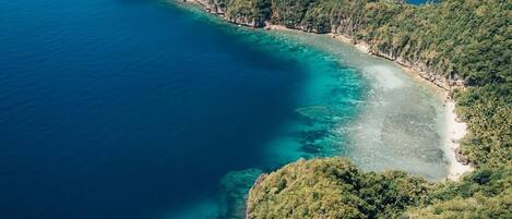 Privatstrand, weißer Sandstrand, Cabañas (kostenlos), Liegestühle