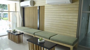 Lobby sitting area - BAAN KOO-KIENG By Pim (Hua Hin)