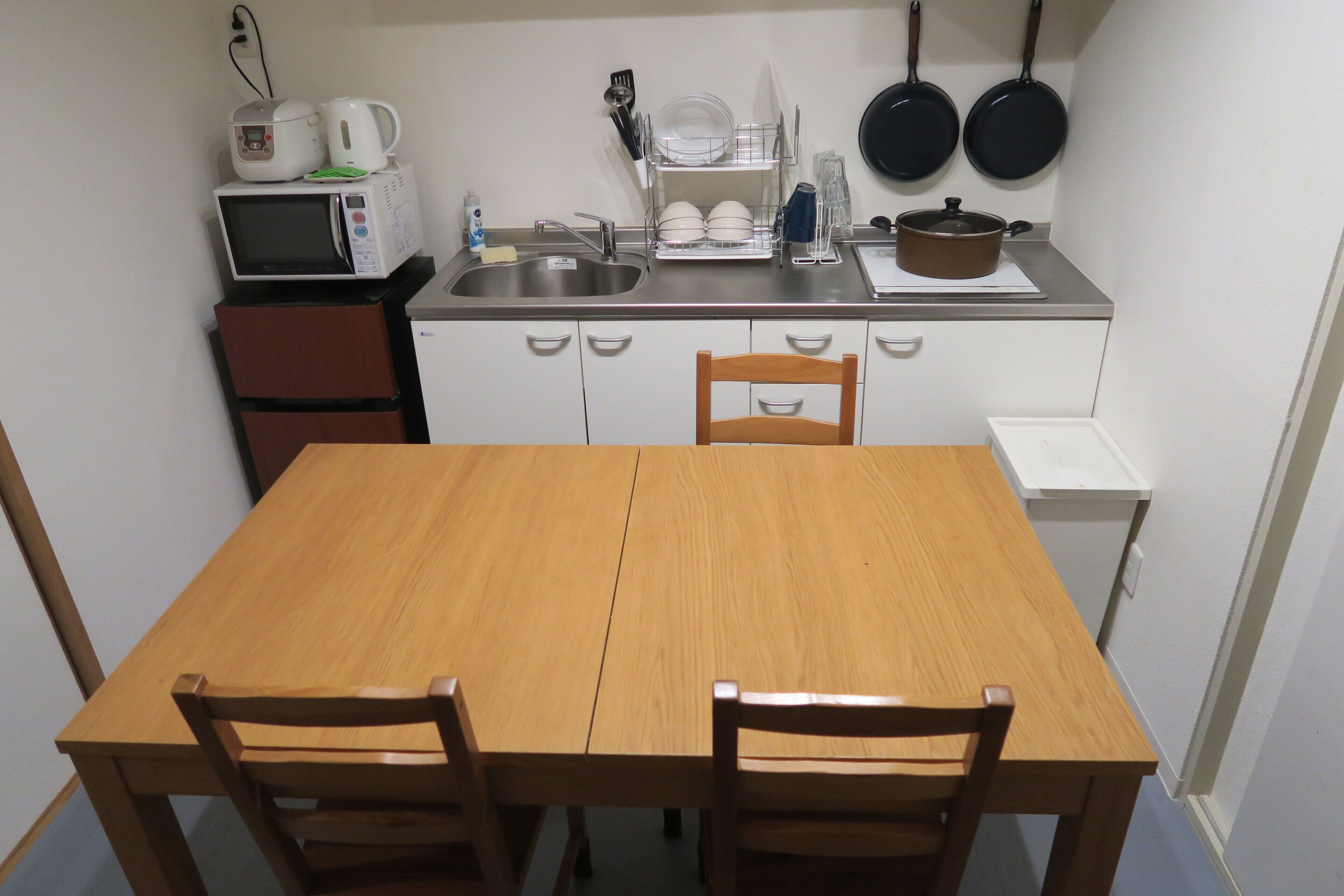 deluxe japanese style room with kitchen | private kitchen | fridge, microwave, rice cooker