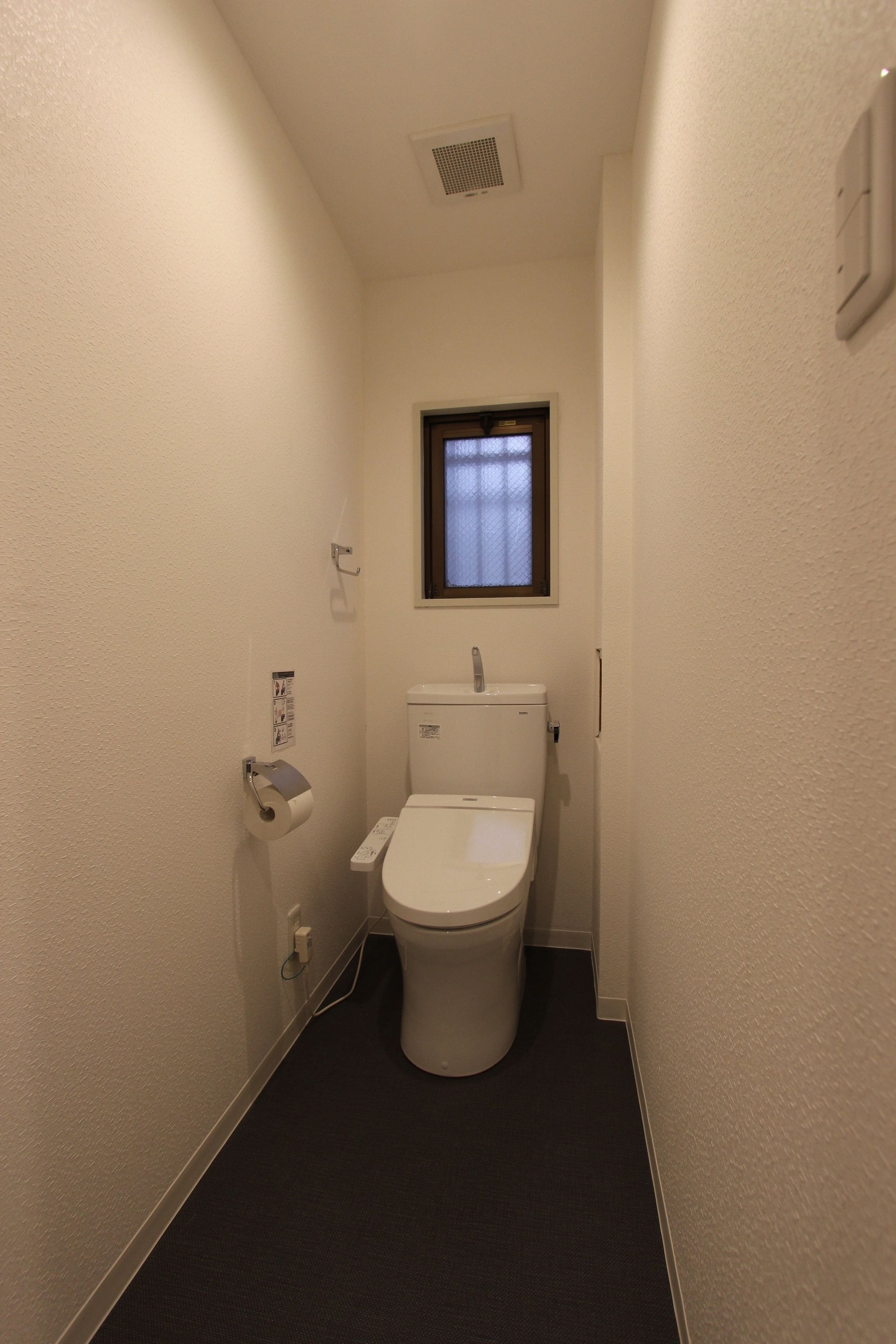 deluxe triple room (3 double beds) | room amenity