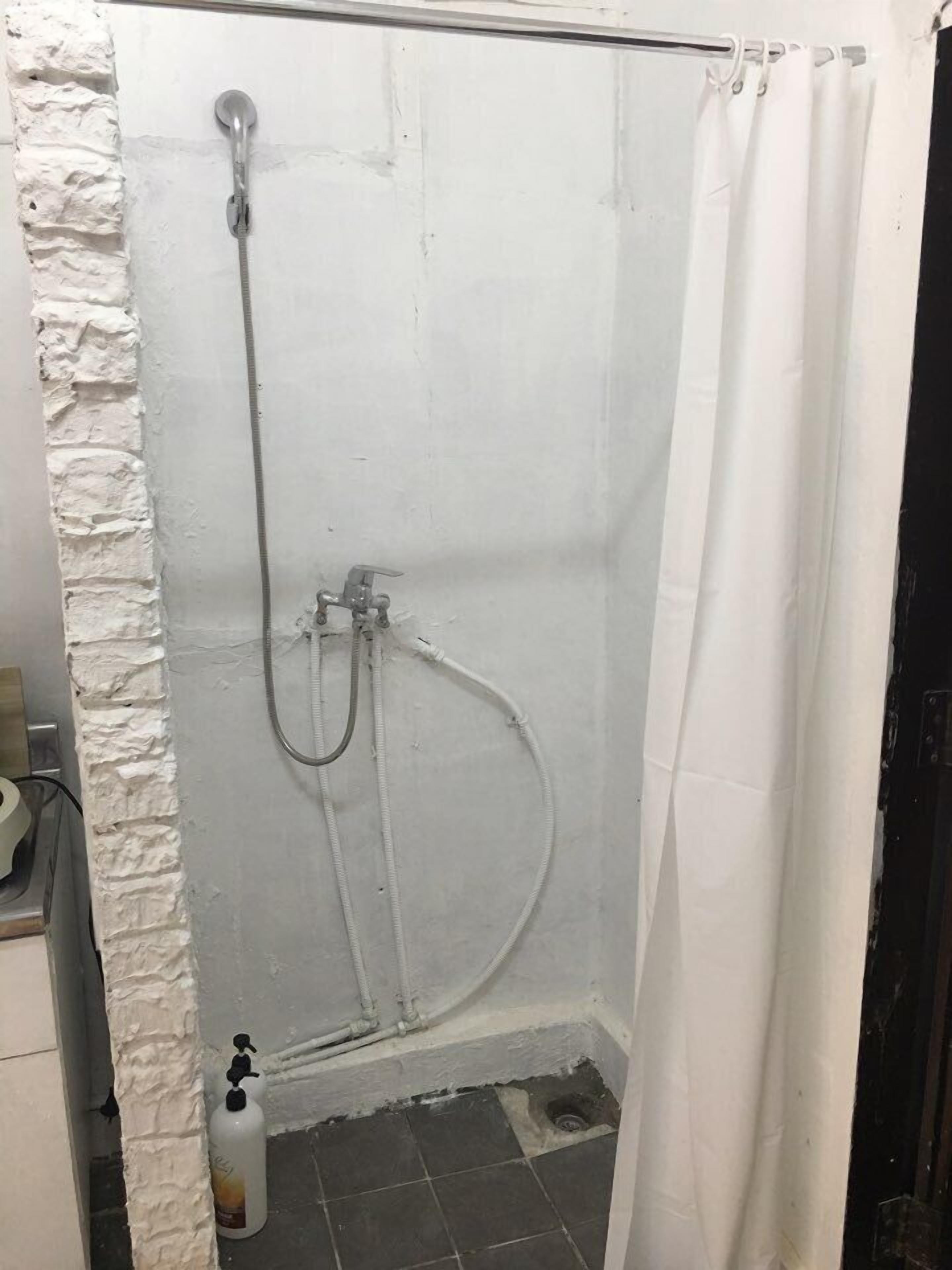 Han-sil Room #2 with shower room- Bathroom Separate | Bathroom | Shower, free toiletries, hair dryer, slippers
