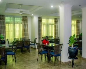 Bar (on property) - ABC Travellers Hotel (Dar es Salaam)