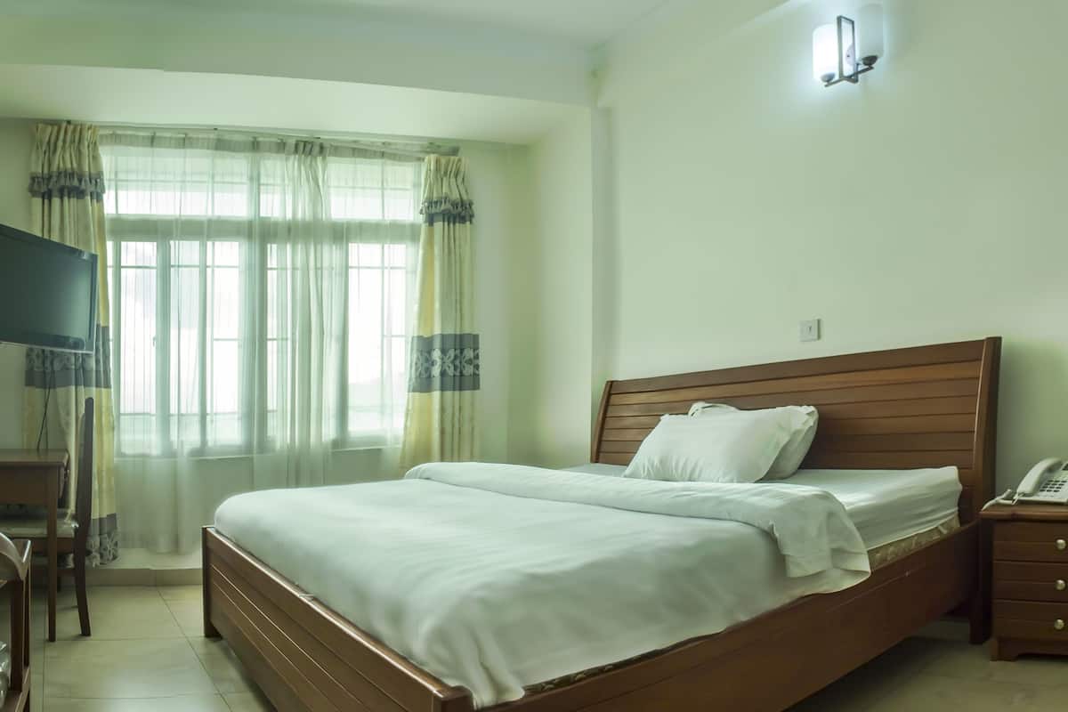 Quarto casal standard, 1 quarto | Cofres nos quartos, escrivaninha, Wi-Fi de cortesia