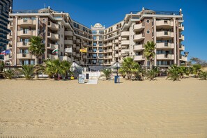 Front of property - Menada Golden Rainbow Apartments (Sunny Beach)