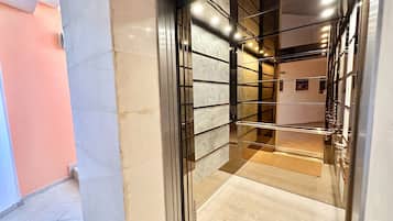 Elevator