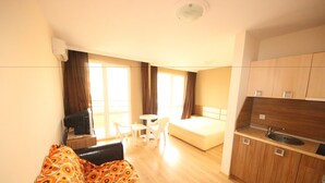Studio | Living area - Menada Aphrodite Palace Apartments (Sunny Beach)