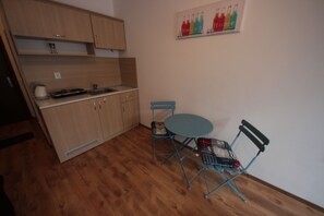 Apartment | Wohnzimmer | Flachbildfernseher