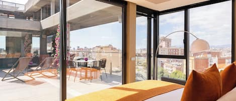 Panoramic Penthouse, Multiple Beds, Private Pool, City View | 3 bedrooms, premium bedding, in-room safe, individually decorated