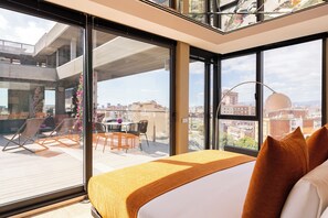 Panoramic Penthouse, Multiple Beds, Private Pool, City View | Premium bedding, in-room safe, individually decorated, desk