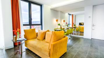 ซูพีเรียอพาร์ทเมนท์, 2 ห้องนอน, ห้องครัว, วิวเมือง | วิวจากห้องพัก