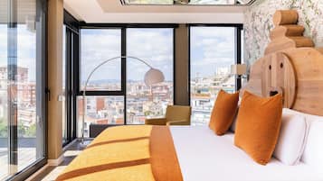 3 bedrooms, premium bedding, in-room safe, individually decorated