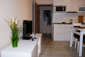 Apartment, 1 Bedroom (4 adults) | Living area