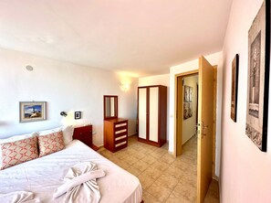 Comfort Apartment, Pool View | 1 bedroom, WiFi, bed sheets