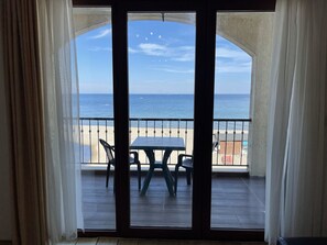 Comfort Apartment, Sea View | View from room - Menada Rocamar Apartments (Tsarevo)