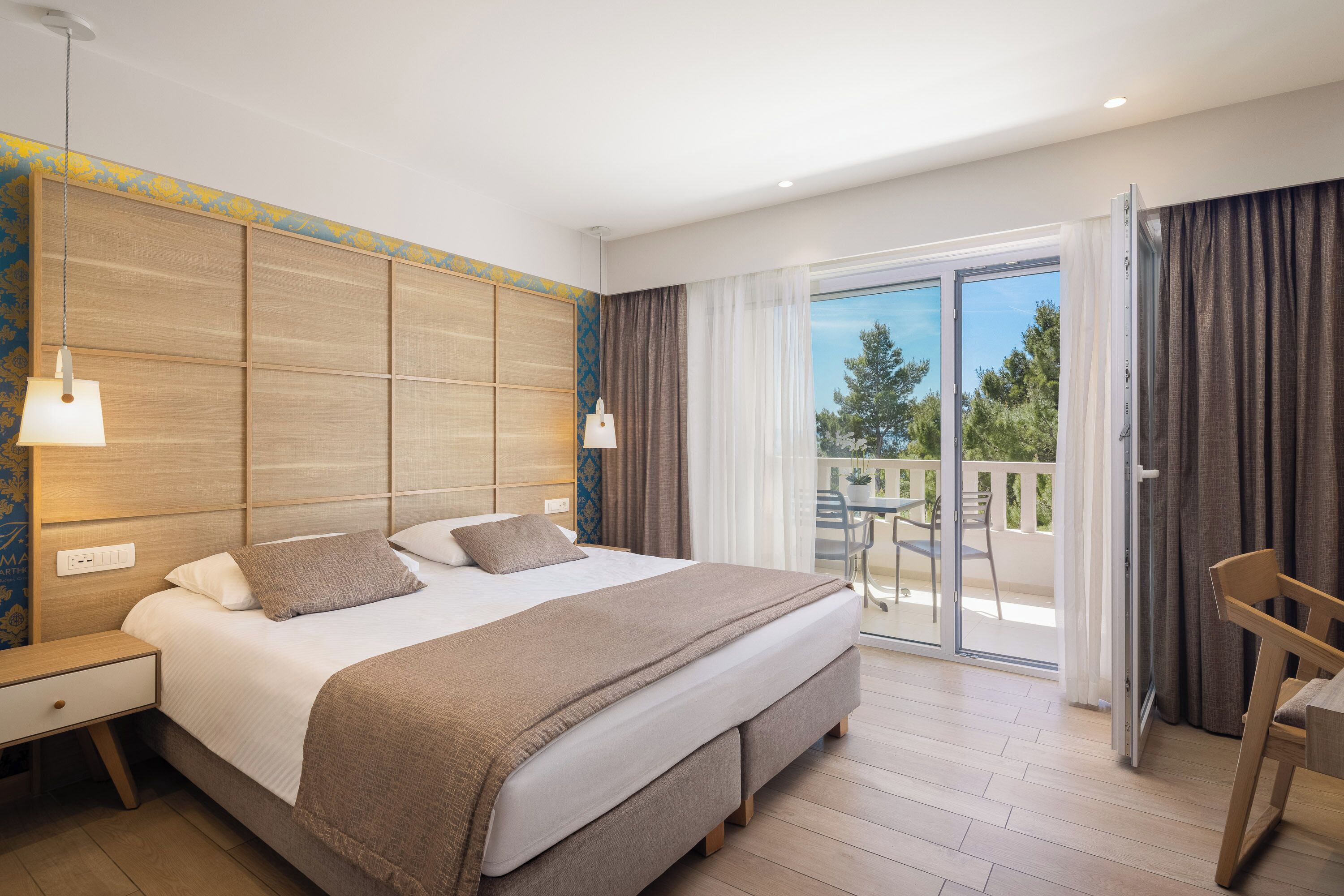 Superior Double or Twin Room, Balcony, Partial Sea View | Hypo-allergenic bedding, in-room safe, desk, blackout curtains