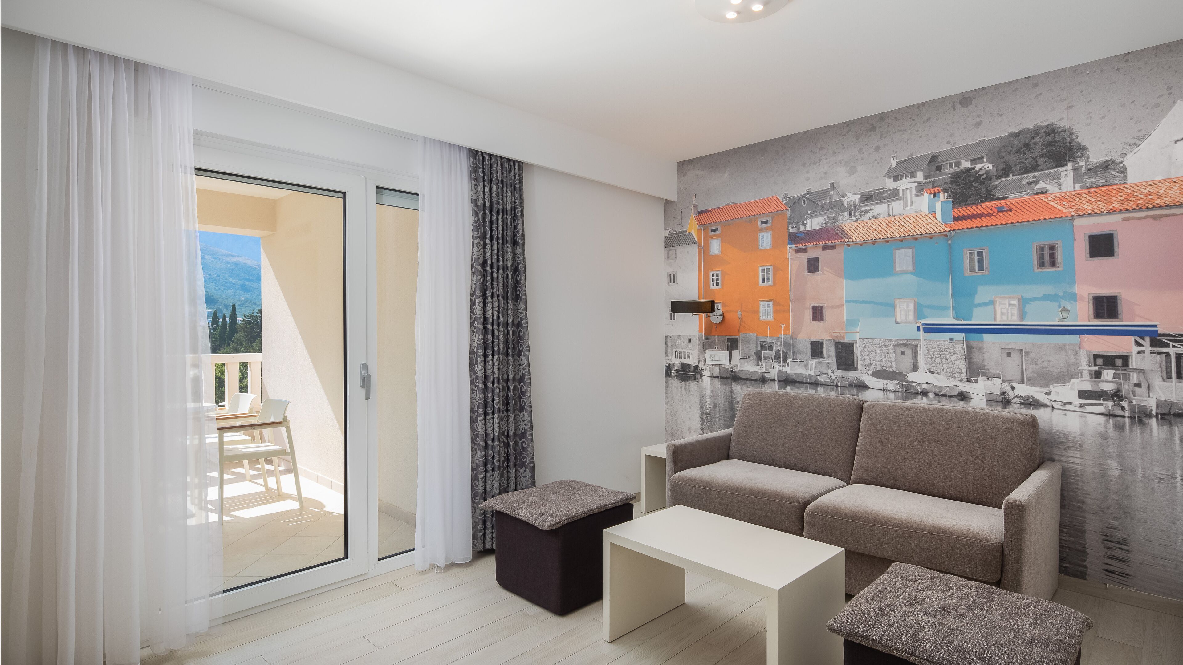 apartment, 2 bedrooms, balcony, partial sea view | living room | lcd tv