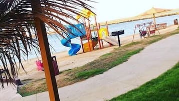 Außen-Kinderspielplatz