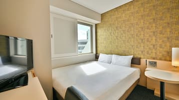 Äänieristys, silitysrauta/-lauta, ilmainen Wi-Fi, vuodevaatteet