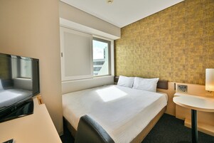 Soundproofing, iron/ironing board, free WiFi, bed sheets