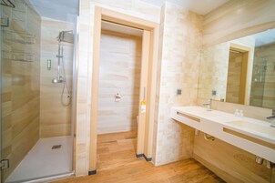 Free toiletries, hair dryer, towels, soap