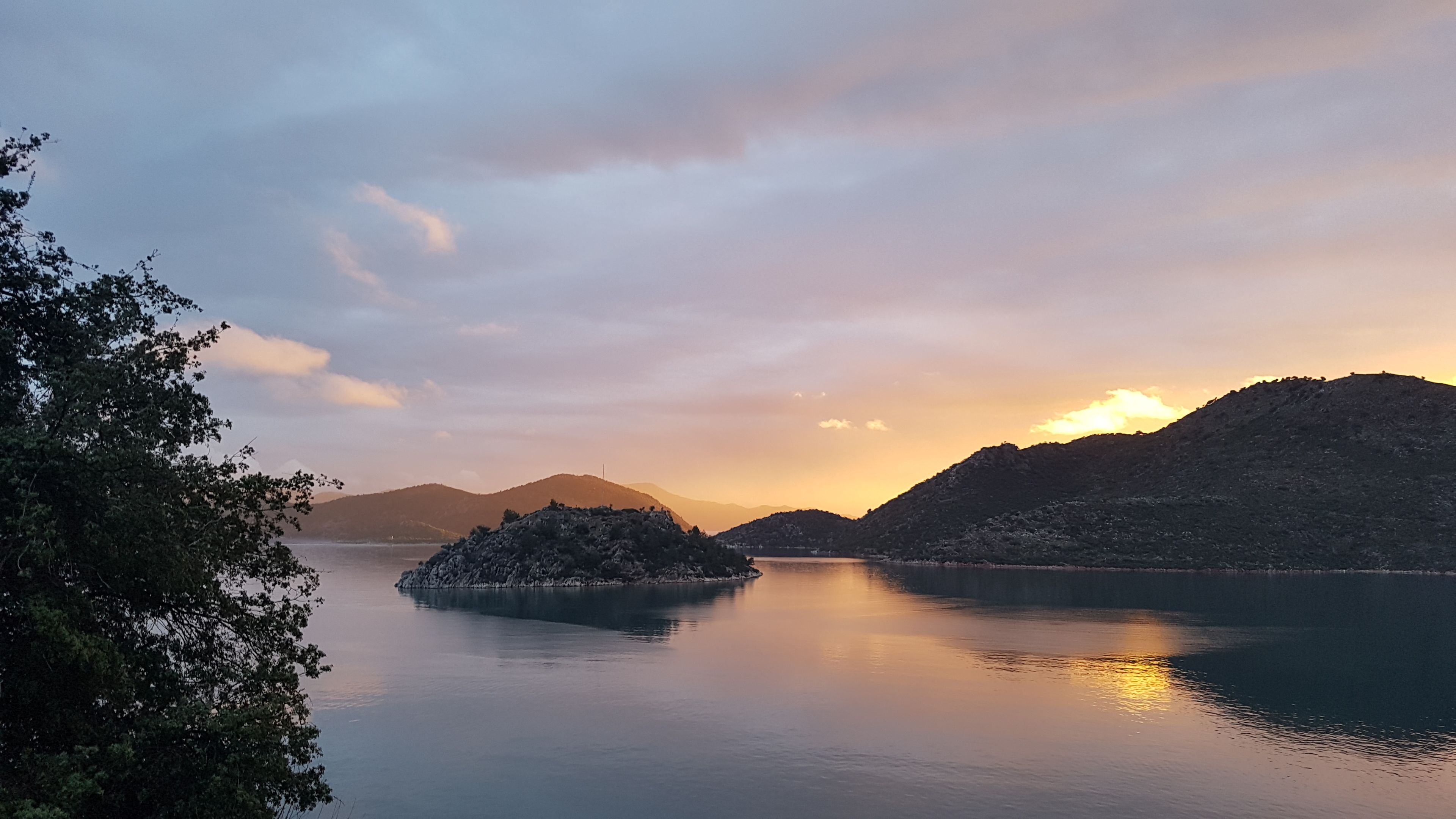 comfort quadruple room, 2 bedrooms, non smoking, sea view | beach/ocean view