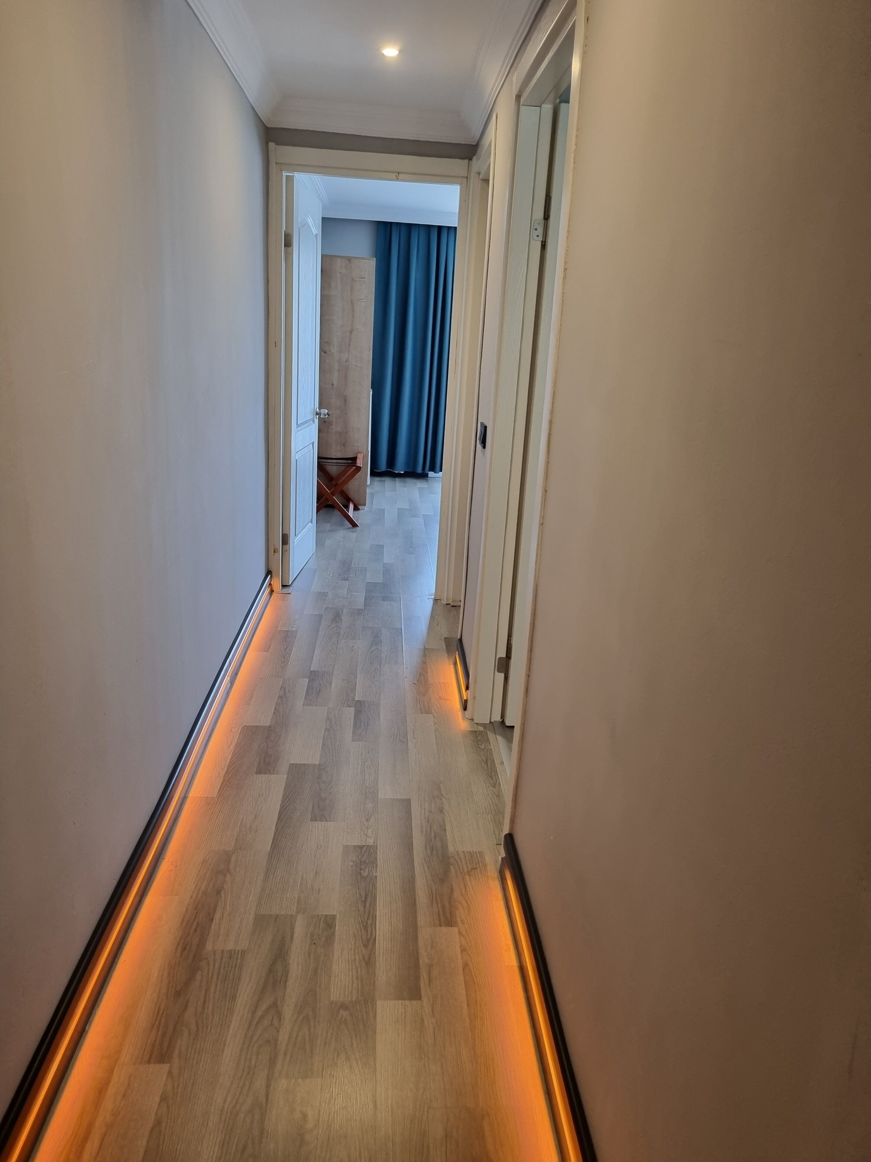 2 bedrooms, egyptian cotton sheets, premium bedding, minibar