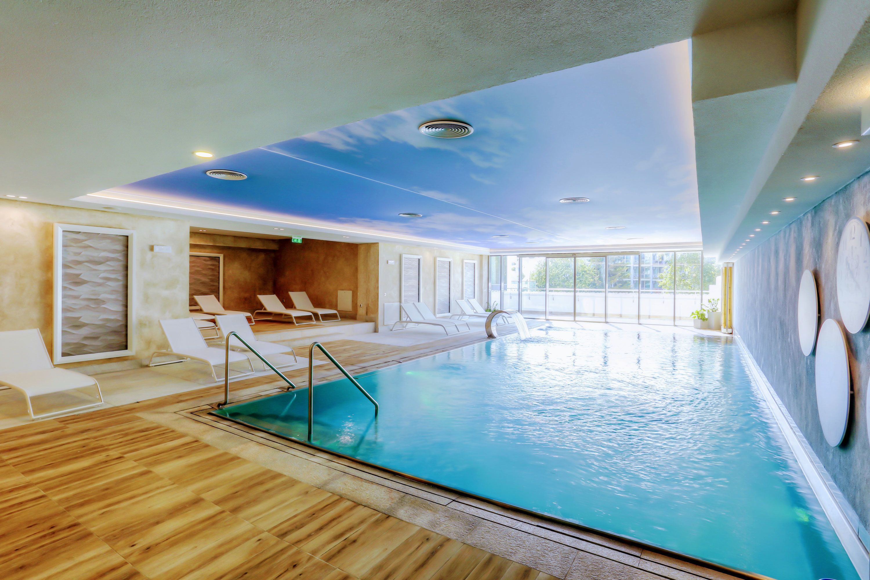 Piscine couverte