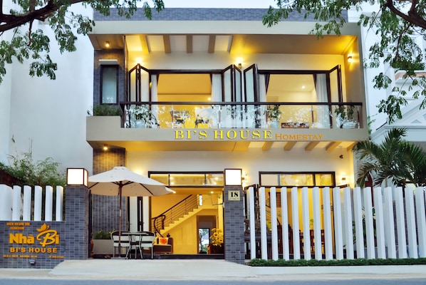Front of property - Bi's House Homestay (Da Nang)