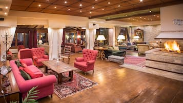 Lobby-Lounge