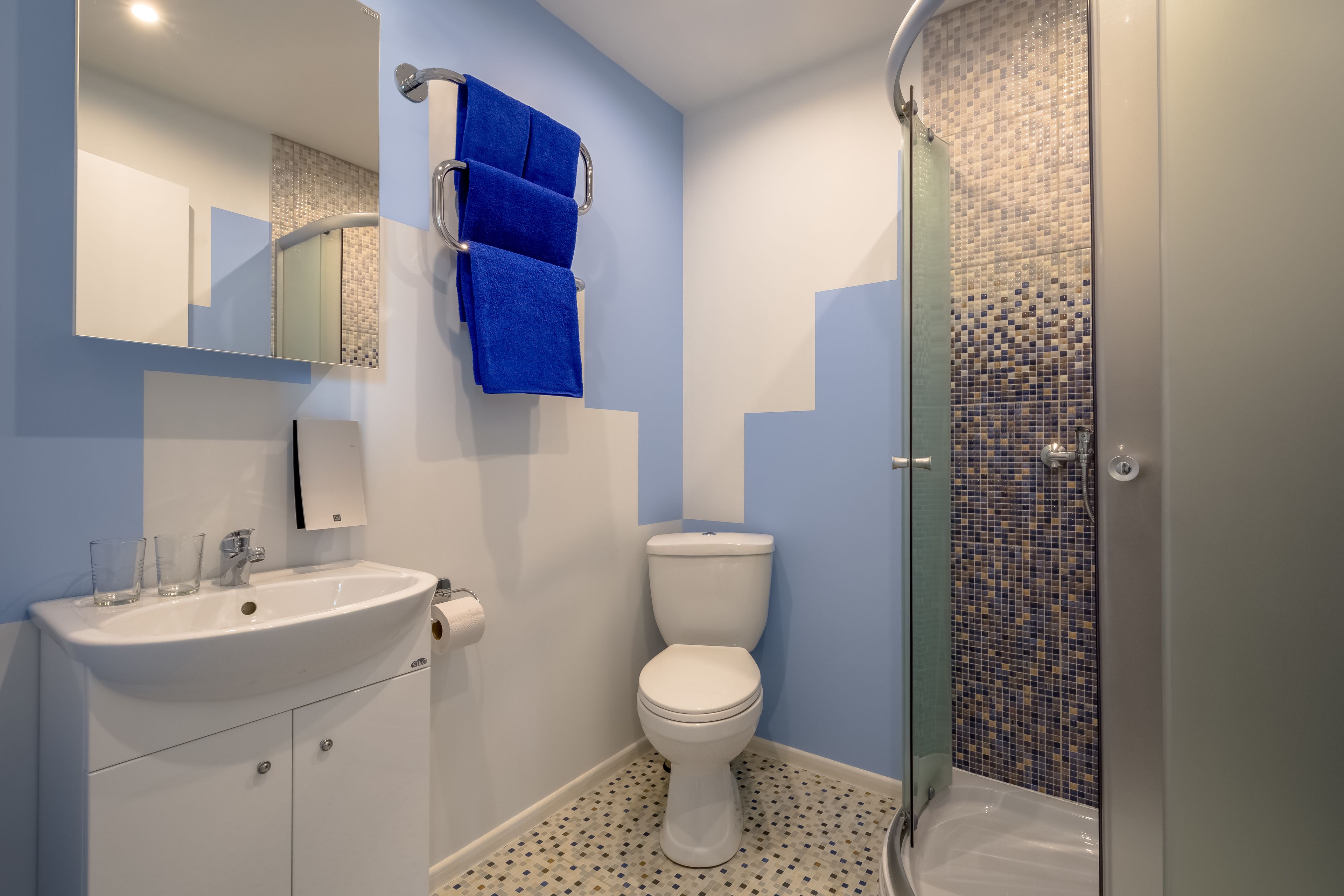 family room, 2 bedrooms | bathroom | towels